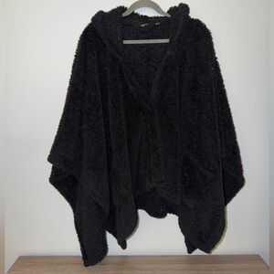 BumbleBella by Jill Martin Black Sherpa Hooded Poncho Wrap OS